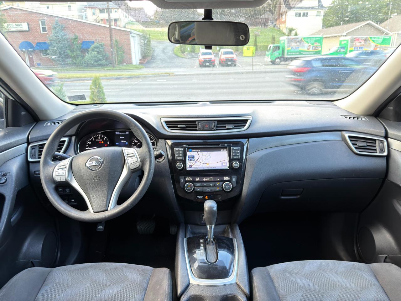 Nissan Rogue AWD 4dr SV 2016