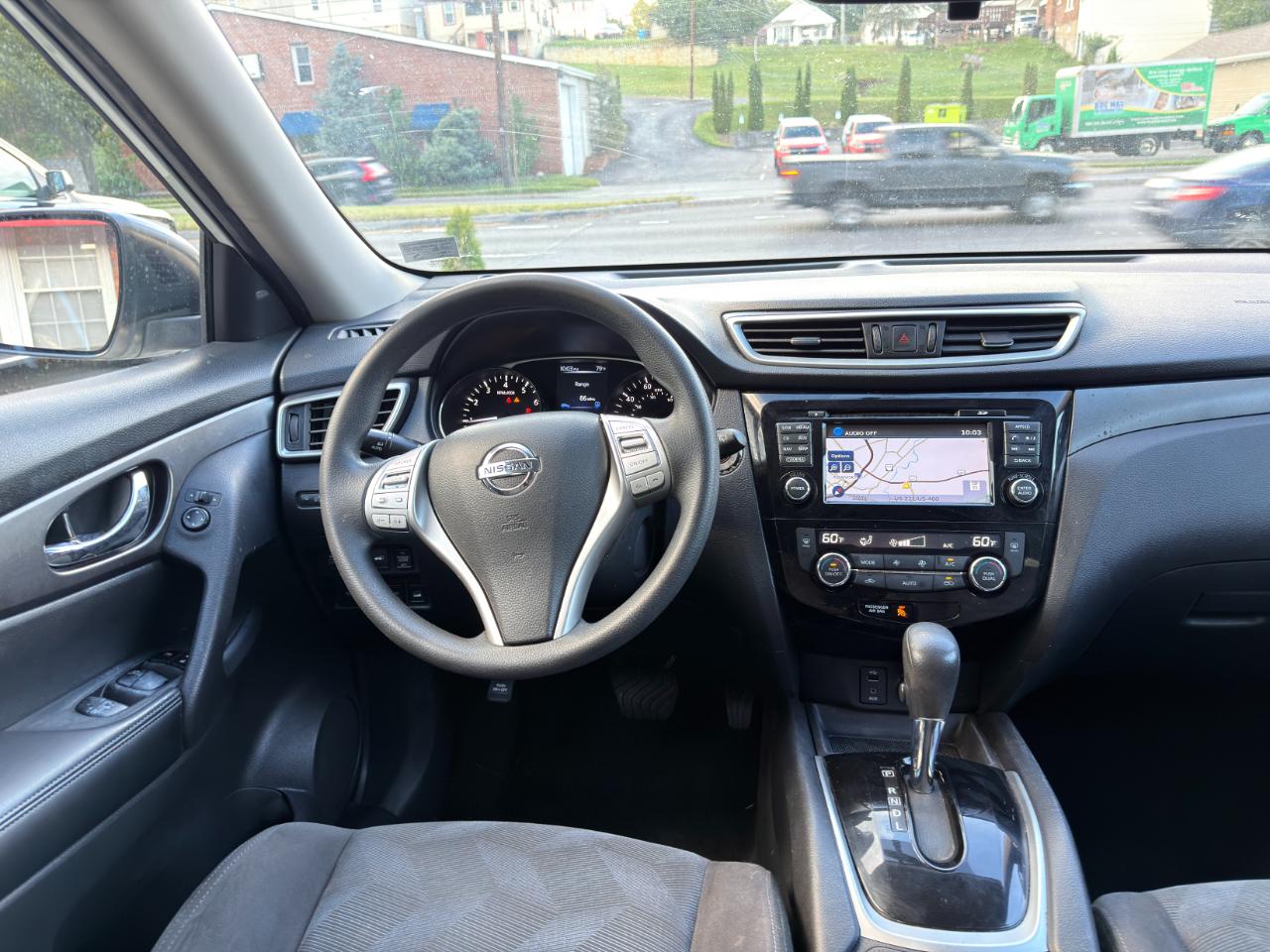 Nissan Rogue AWD 4dr SV 2016