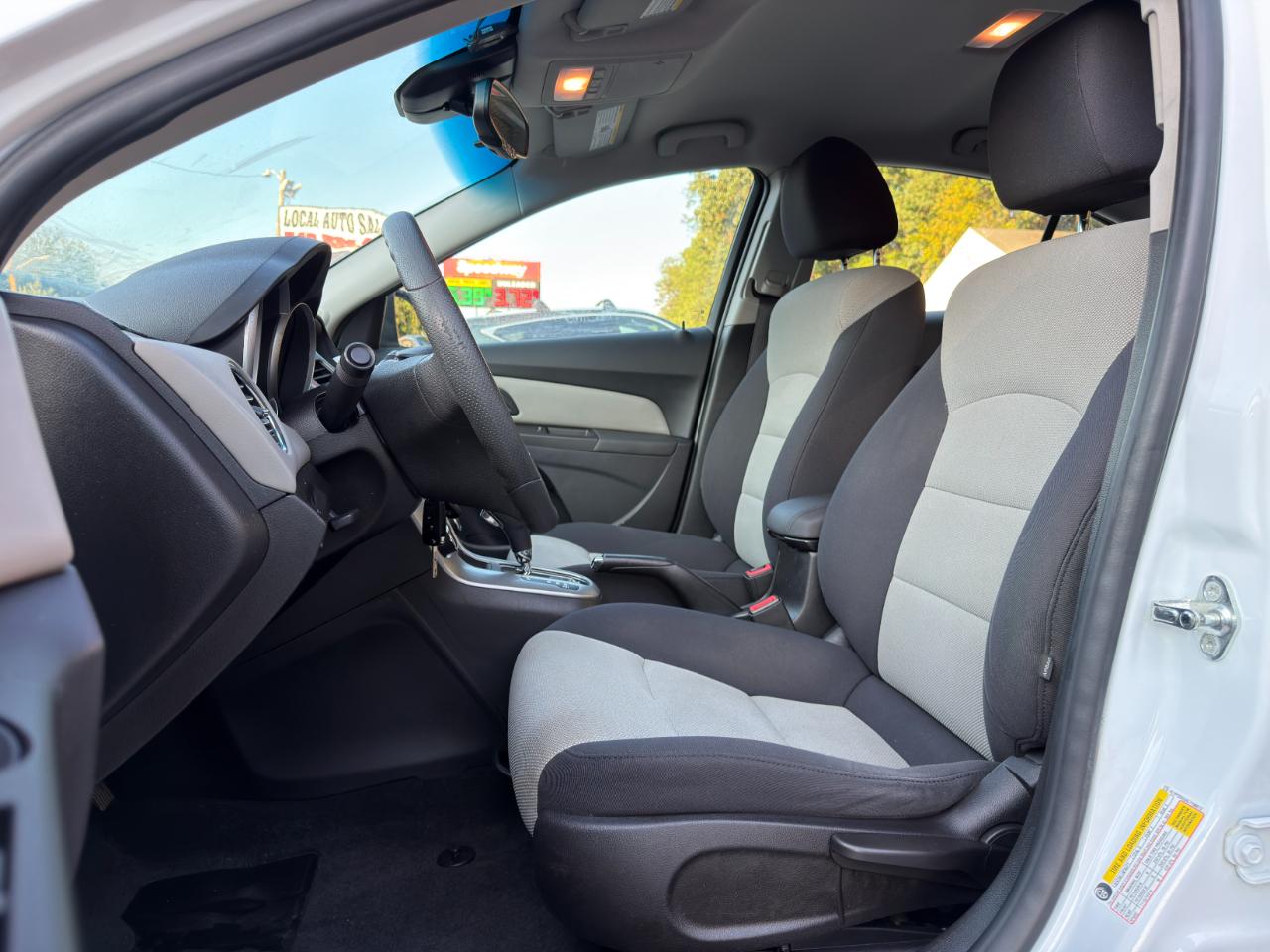 Chevrolet Cruze Limited 4dr Sdn Auto LS 2016