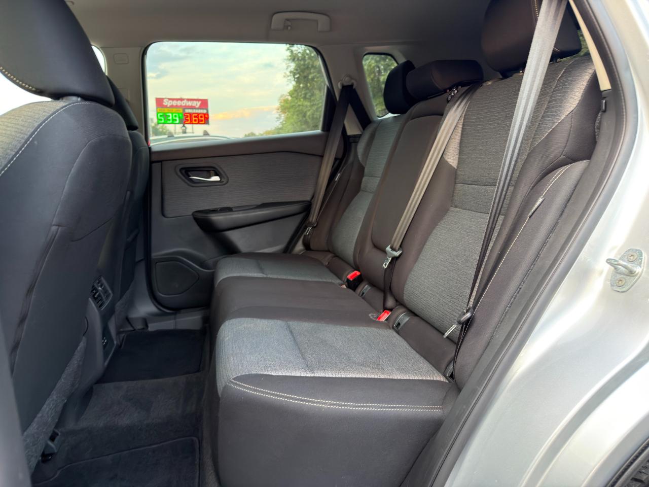 Nissan Rogue AWD SV 2023