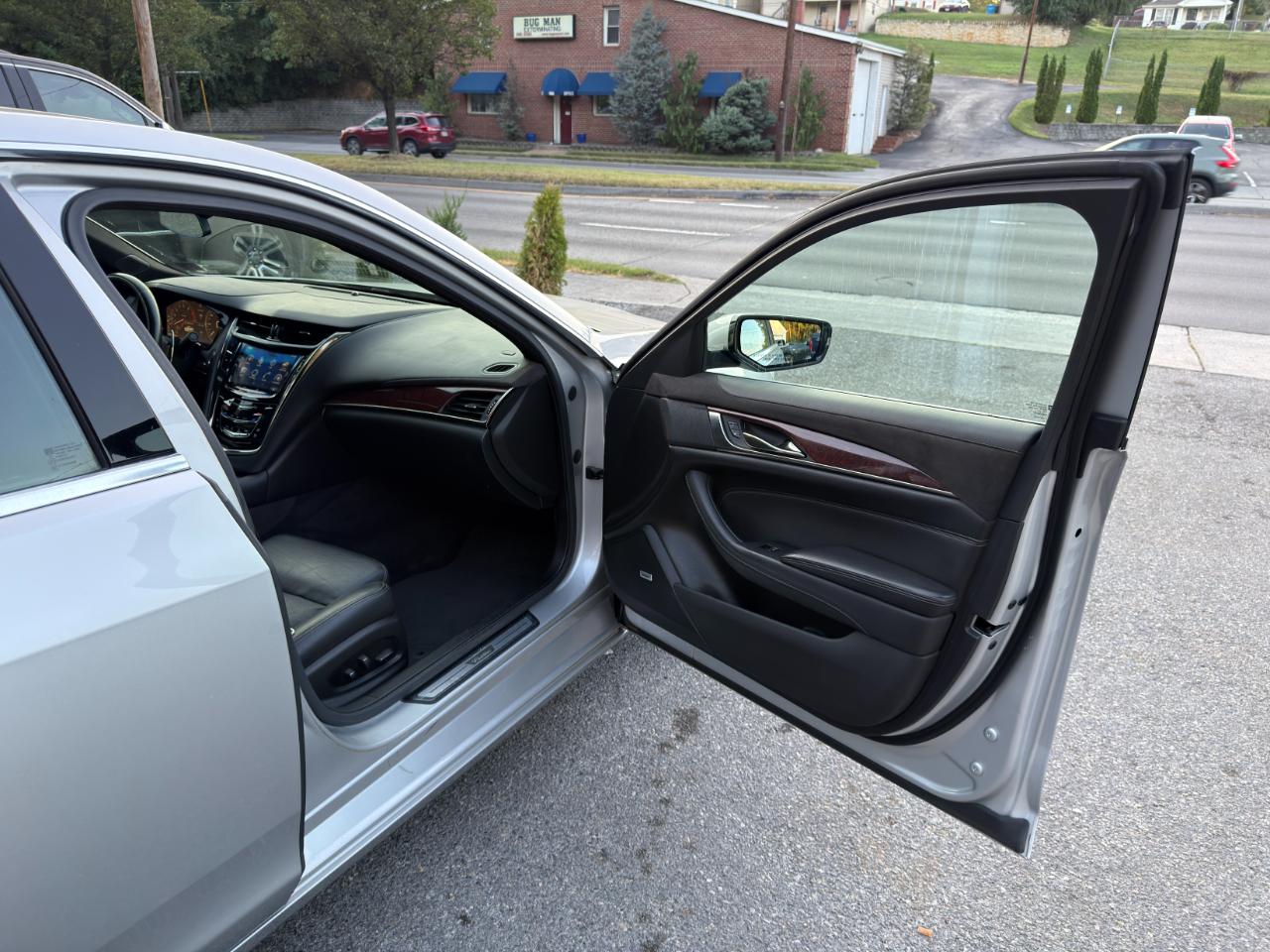 Cadillac CTS Sedan 4dr Sdn 3.6L Premium RWD 2015