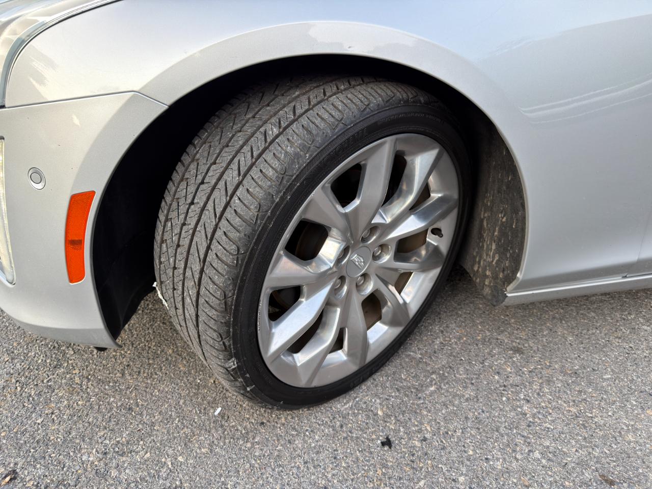 Cadillac CTS Sedan 4dr Sdn 3.6L Premium RWD 2015