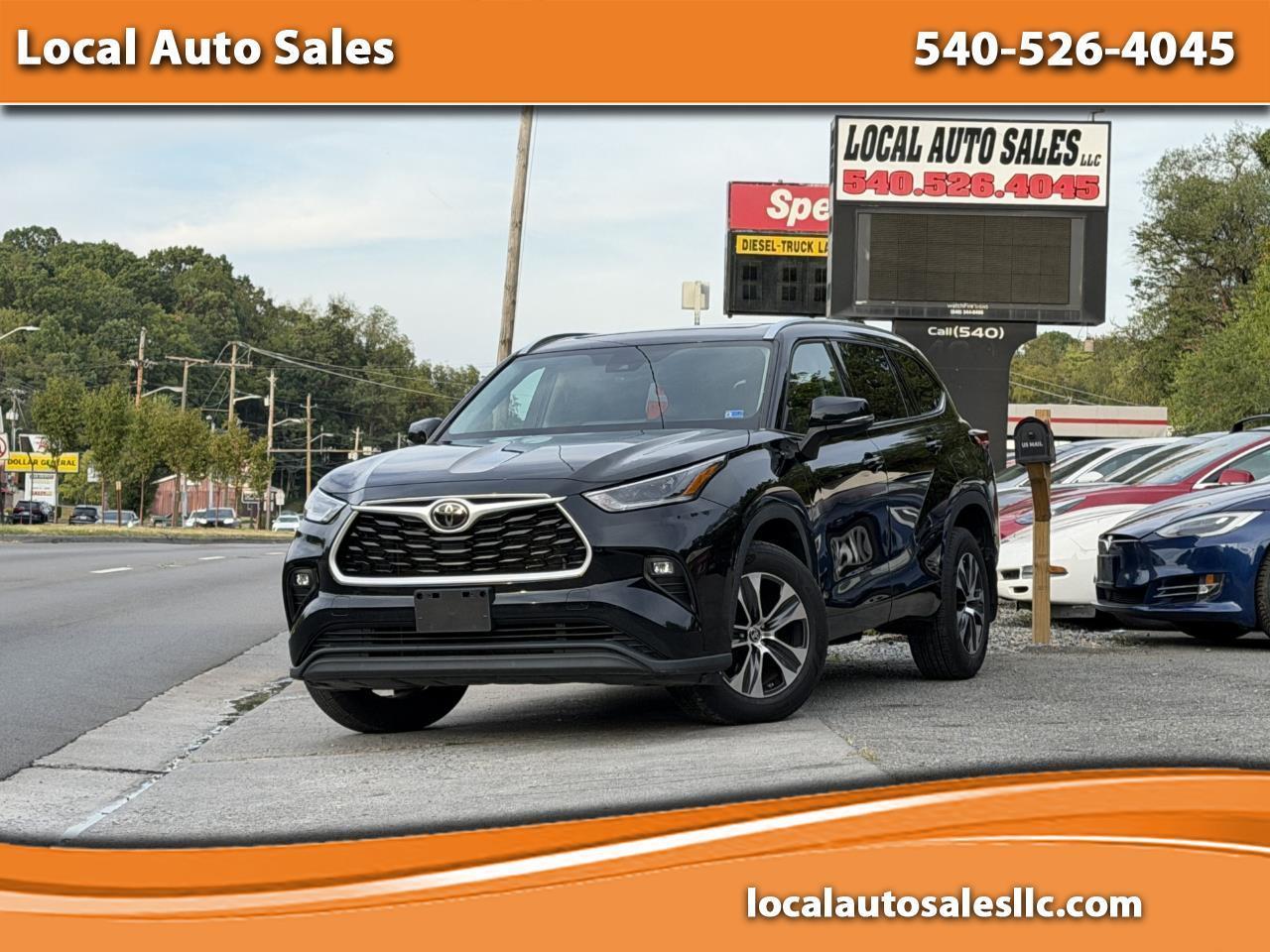 Toyota Highlander XLE AWD (Natl) 2021