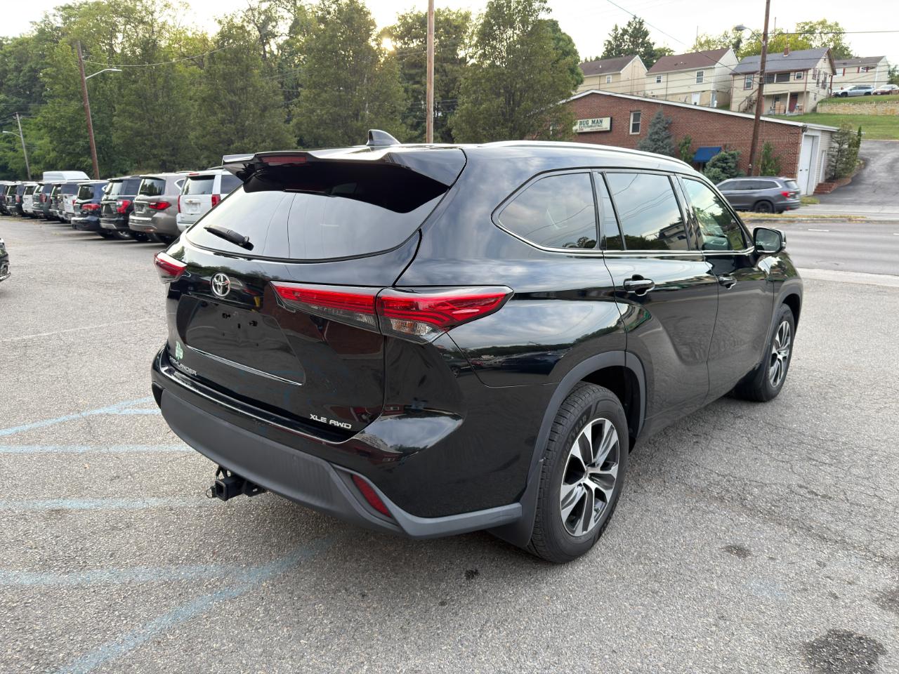 Toyota Highlander XLE AWD (Natl) 2021