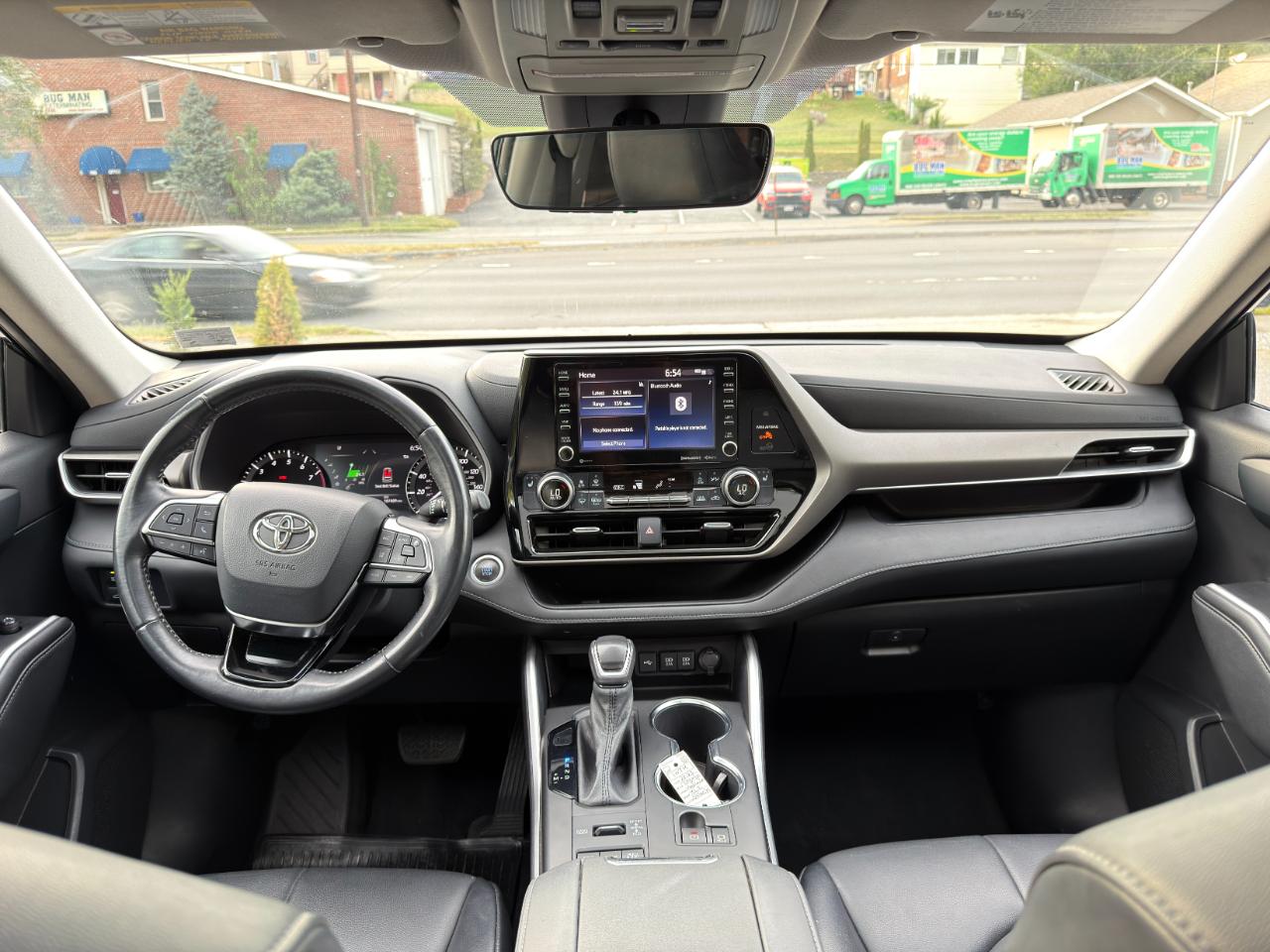 Toyota Highlander XLE AWD (Natl) 2021