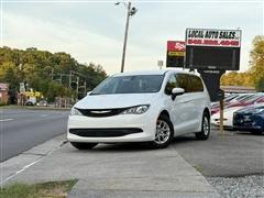 2022 Chrysler Voyager 