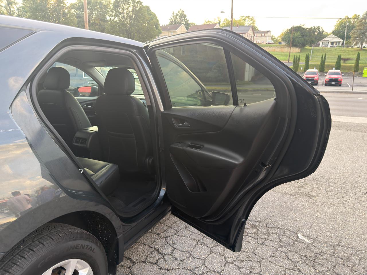 Chevrolet Equinox AWD 4dr LT w/1LT 2018