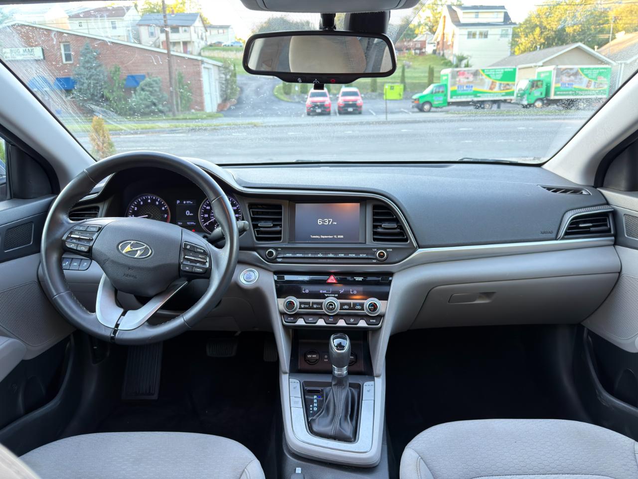 Hyundai Elantra Value Edition Auto 2019