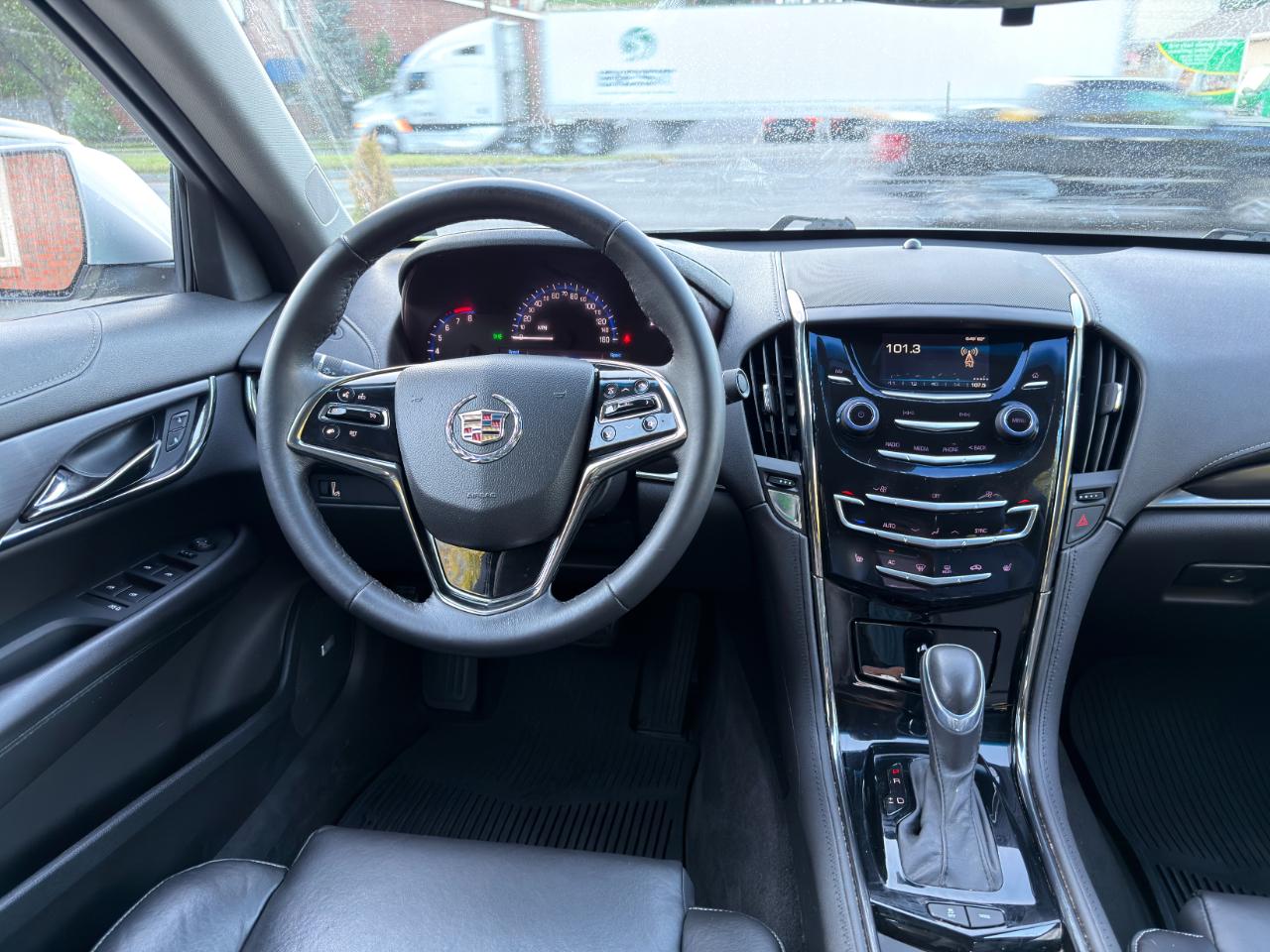 Cadillac ATS 4dr Sdn 2.5L Standard RWD 2014