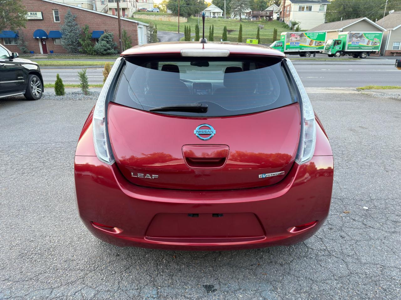 Nissan Leaf 4dr HB SV 2013