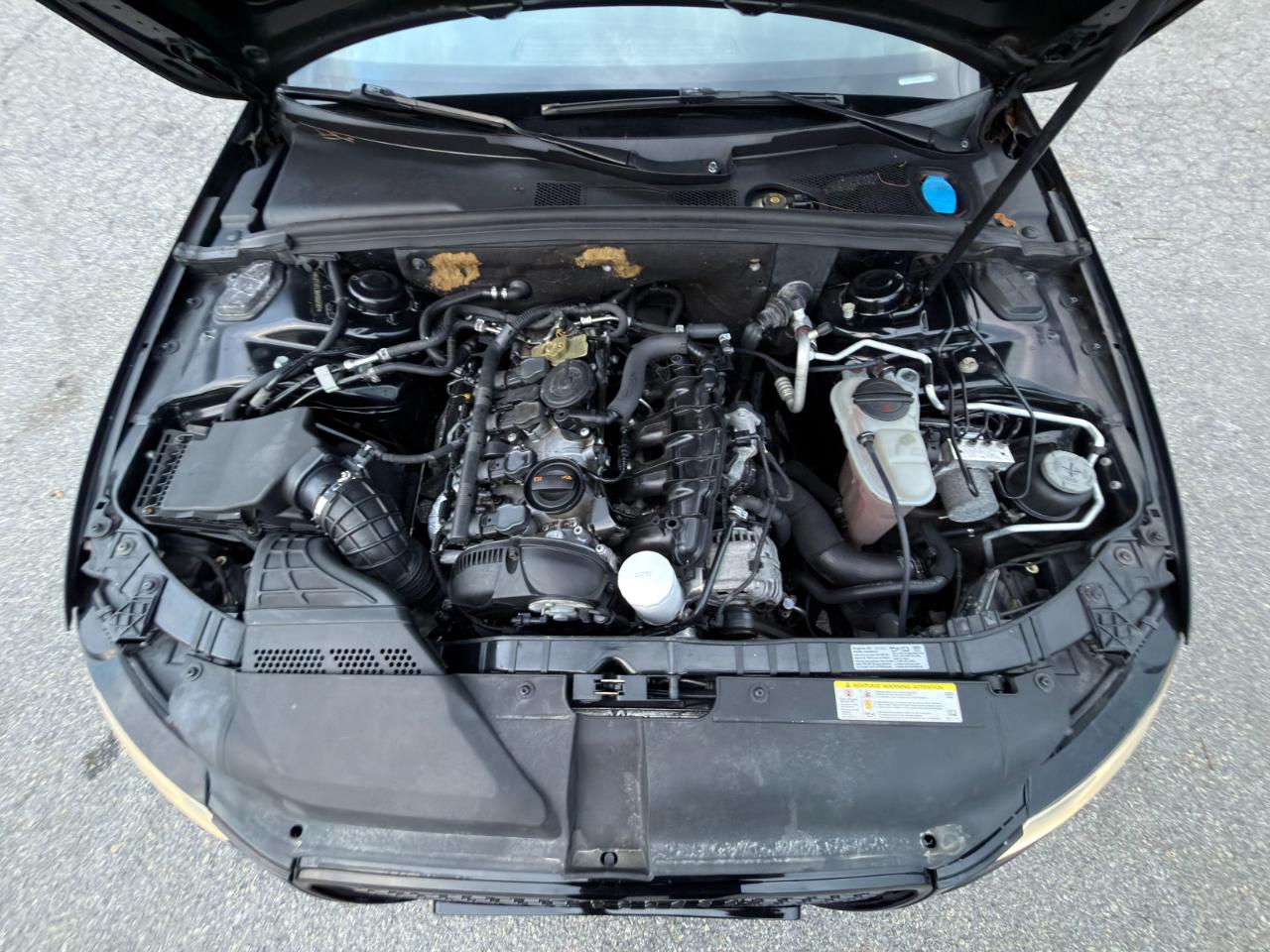 Audi A4 4dr Sdn Auto quattro 2.0T Premium Plus 2011