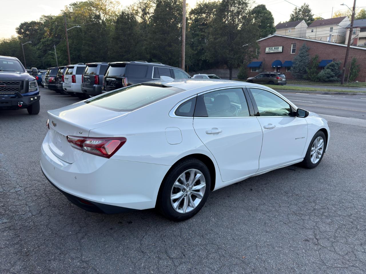 Chevrolet Malibu 4dr Sdn LT 2021