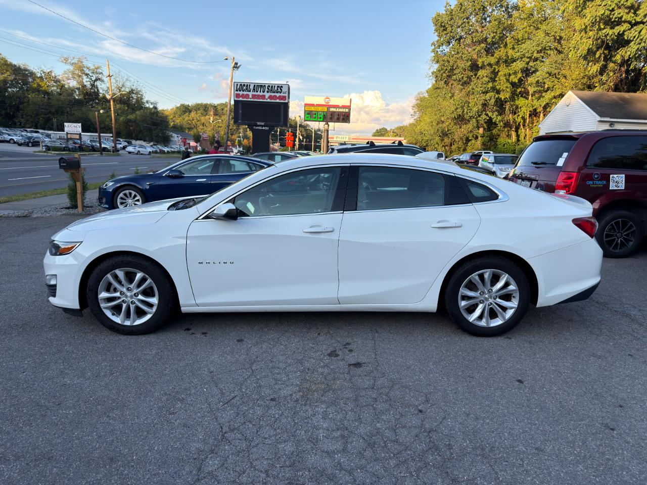 Chevrolet Malibu 4dr Sdn LT 2021