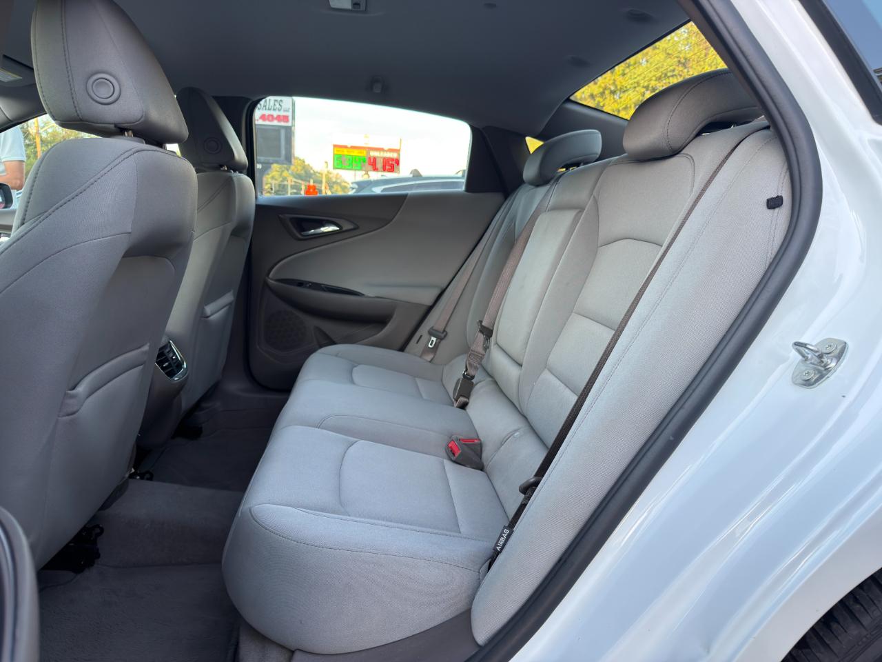 Chevrolet Malibu 4dr Sdn LT 2021