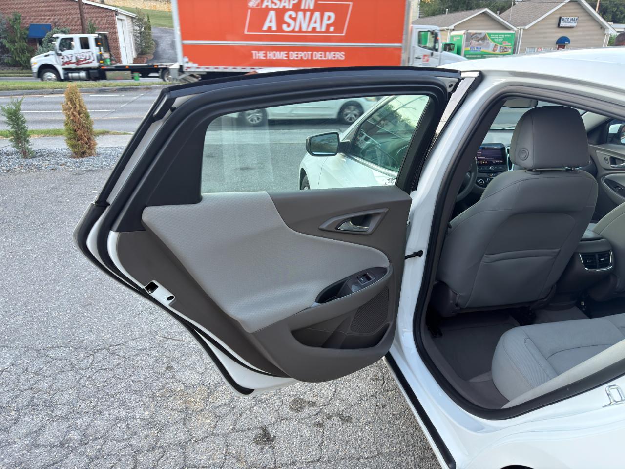 Chevrolet Malibu 4dr Sdn LT 2021