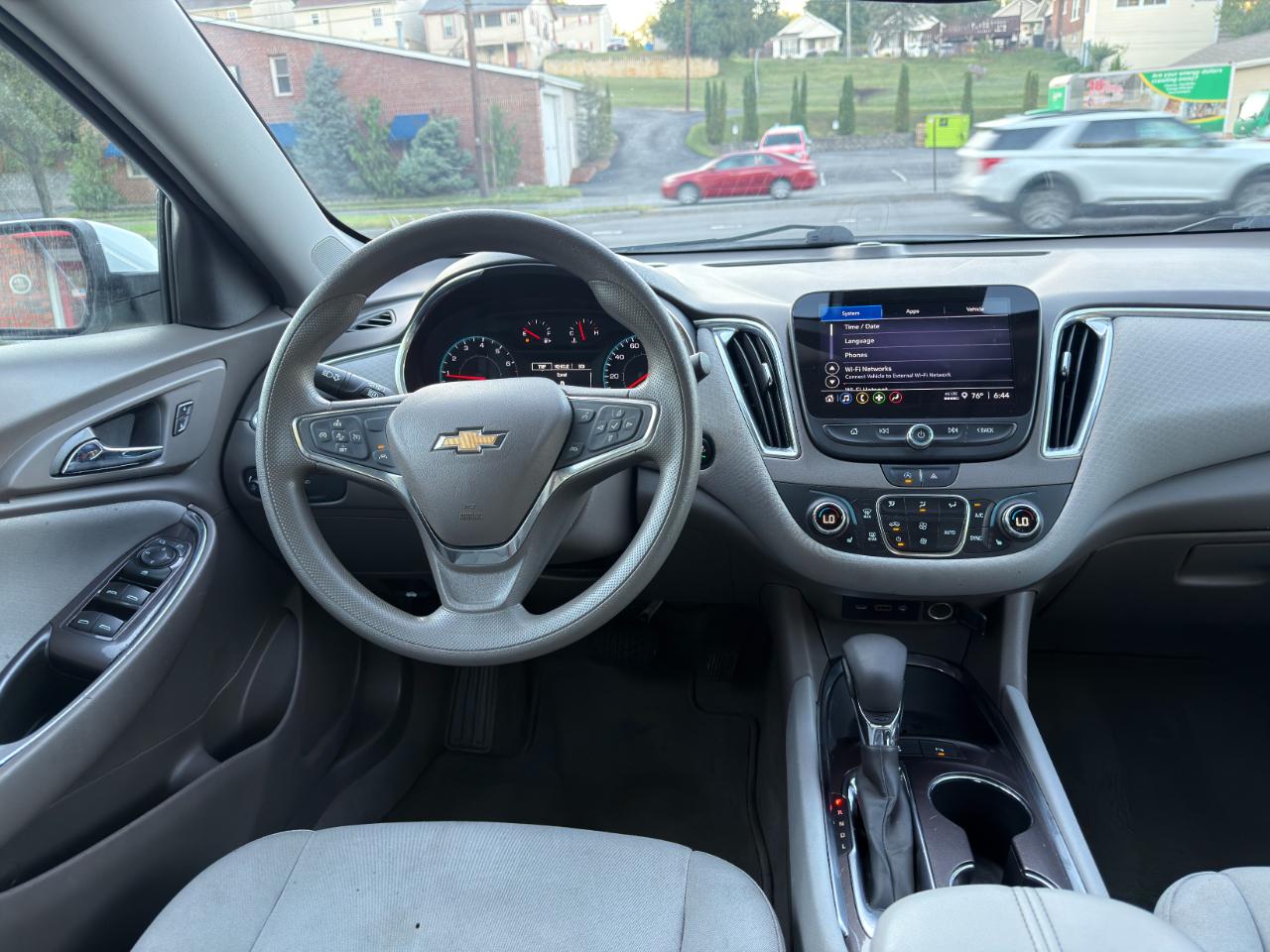 Chevrolet Malibu 4dr Sdn LT 2021