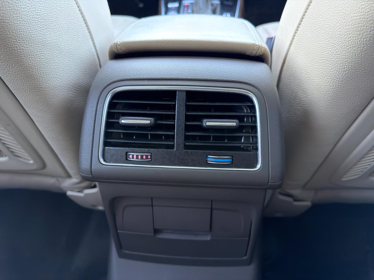 Audi Q5 quattro 4dr 3.0T Prestige 2014