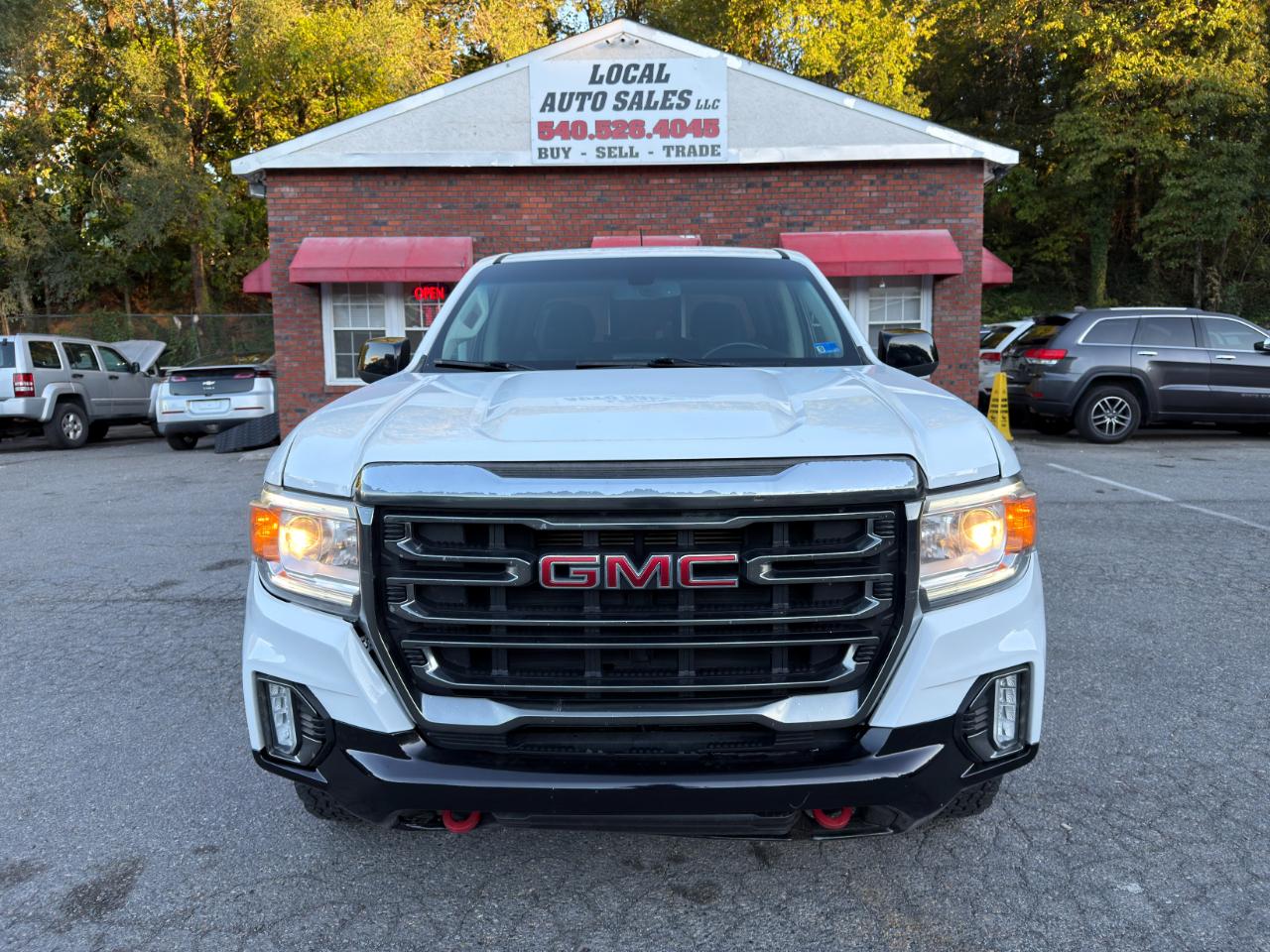 GMC Canyon 4WD Crew Cab 128" AT4 w/Leather 2022