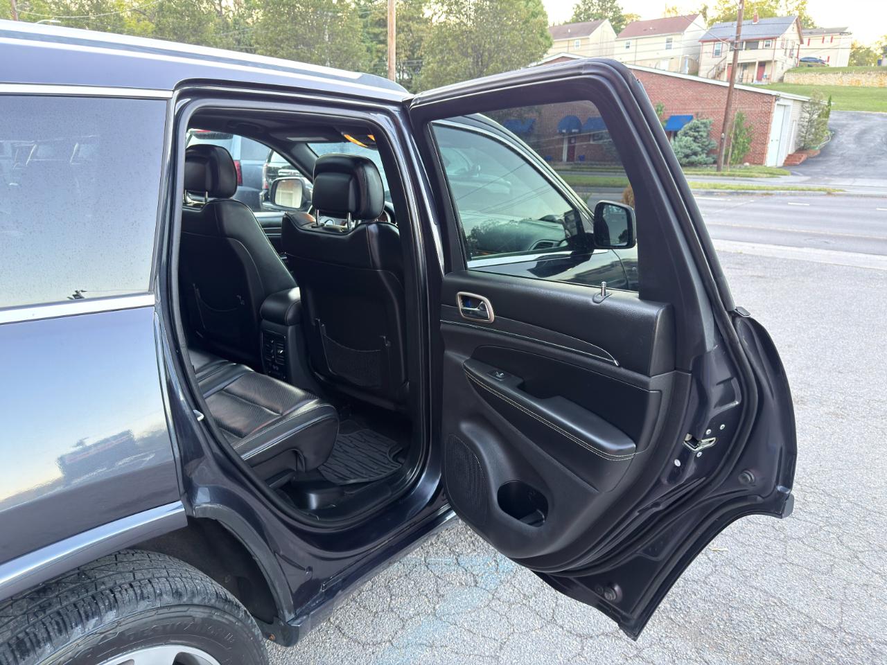 Jeep Grand Cherokee 4WD 4dr Overland 2015
