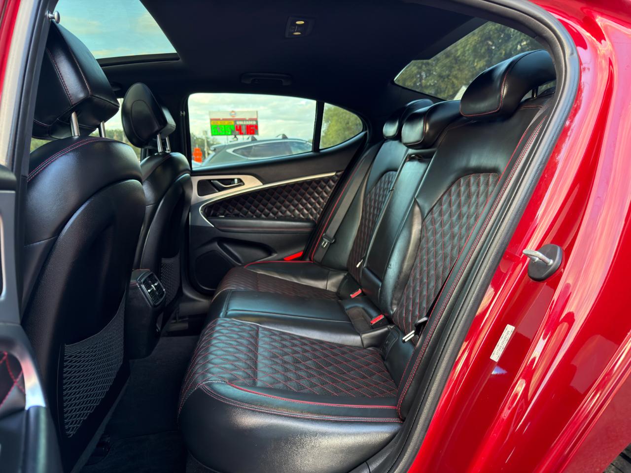 Genesis G70 2.0T Advanced RWD 2019