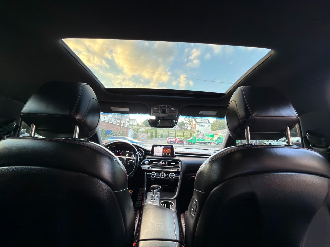Genesis G70 2.0T Advanced RWD 2019