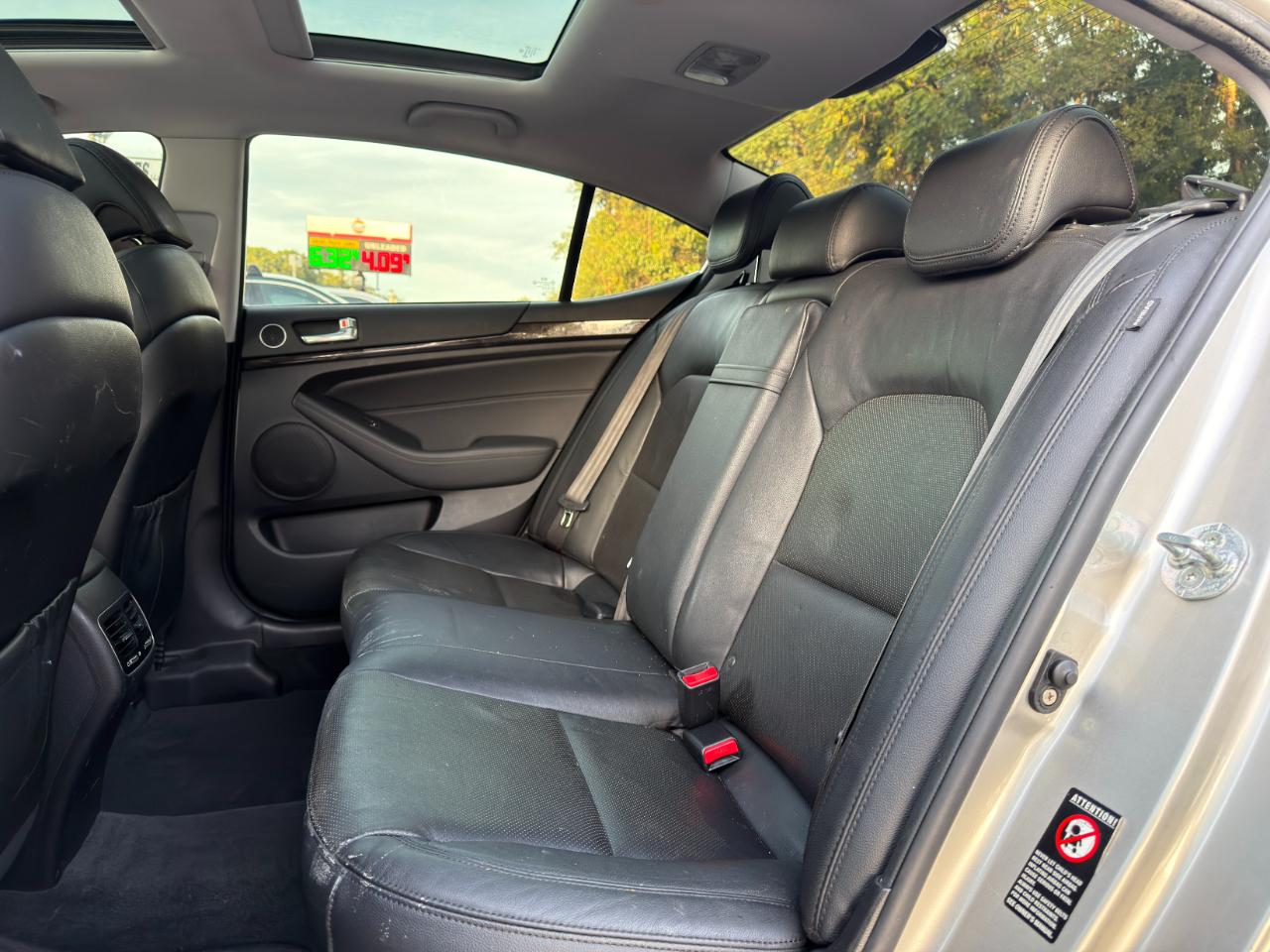 Kia Cadenza 4dr Sdn Premium 2015