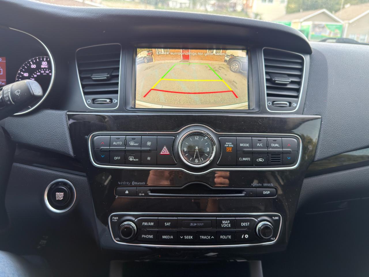 Kia Cadenza 4dr Sdn Premium 2015