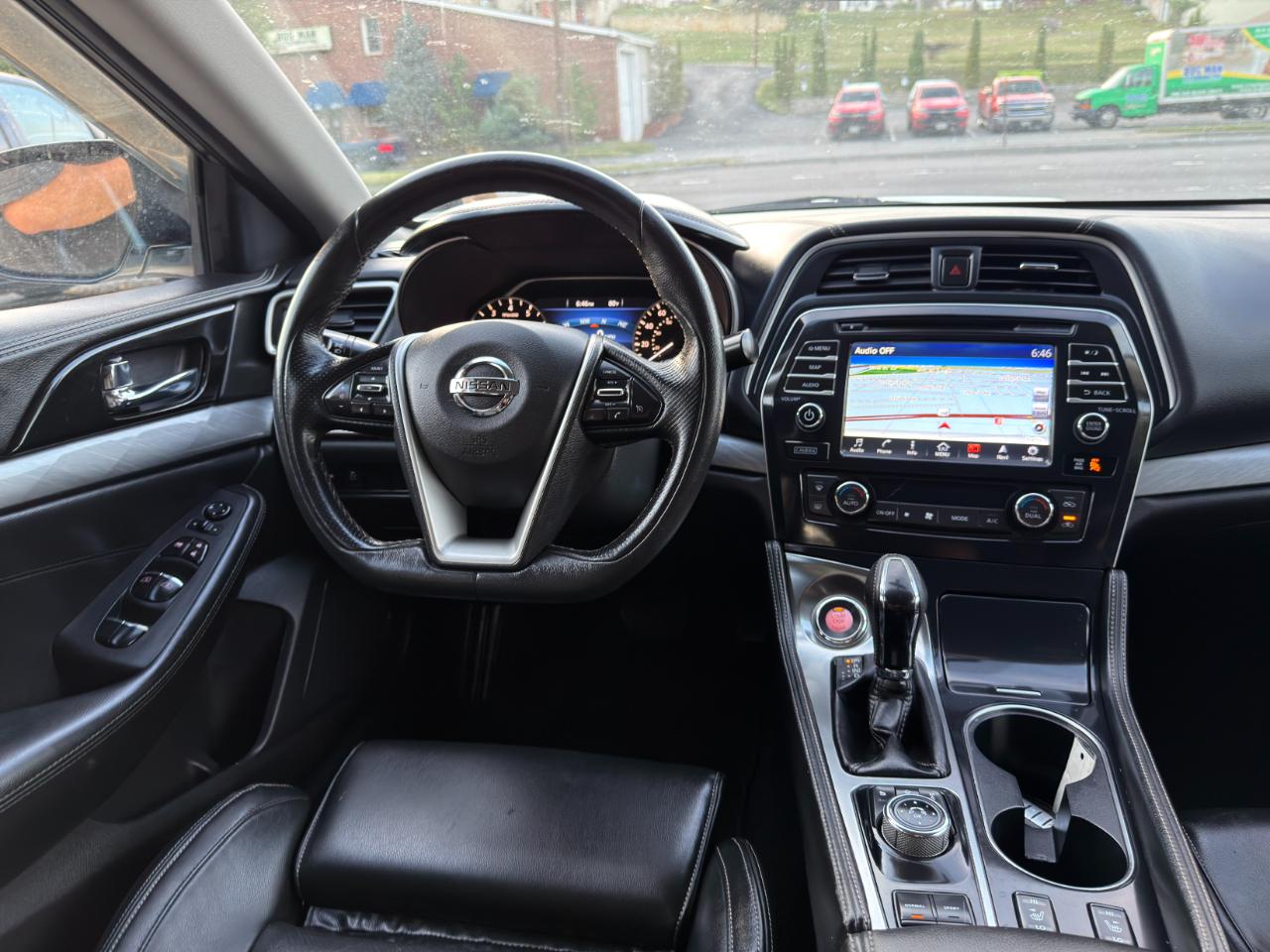 Nissan Maxima SV 3.5L 2018