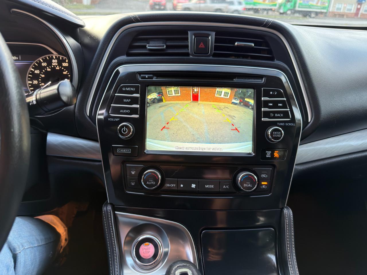Nissan Maxima SV 3.5L 2018