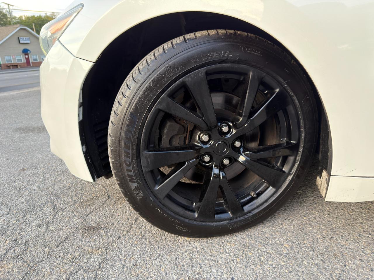 Nissan Maxima SV 3.5L 2018