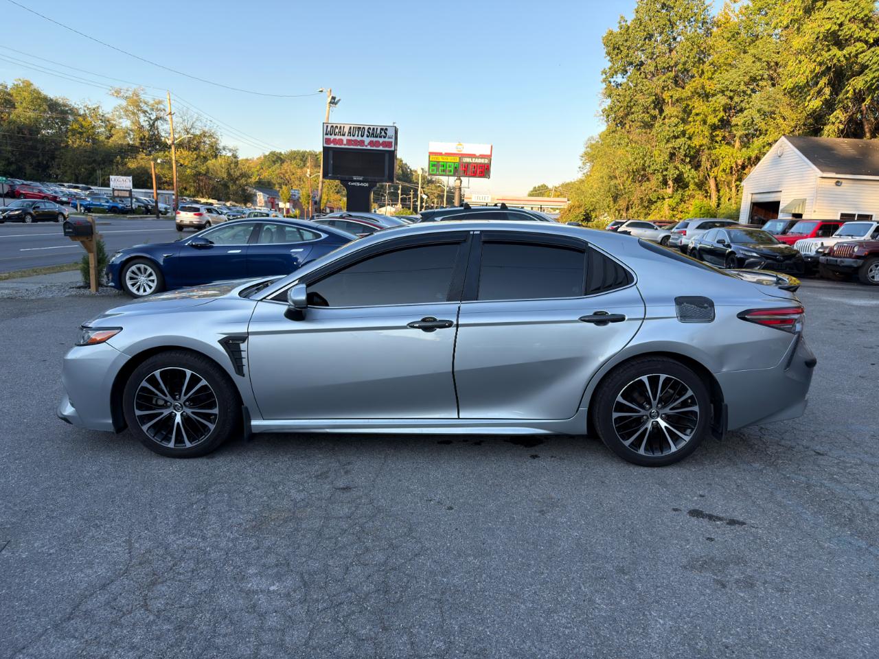 Toyota Camry XLE Auto (Natl) 2018