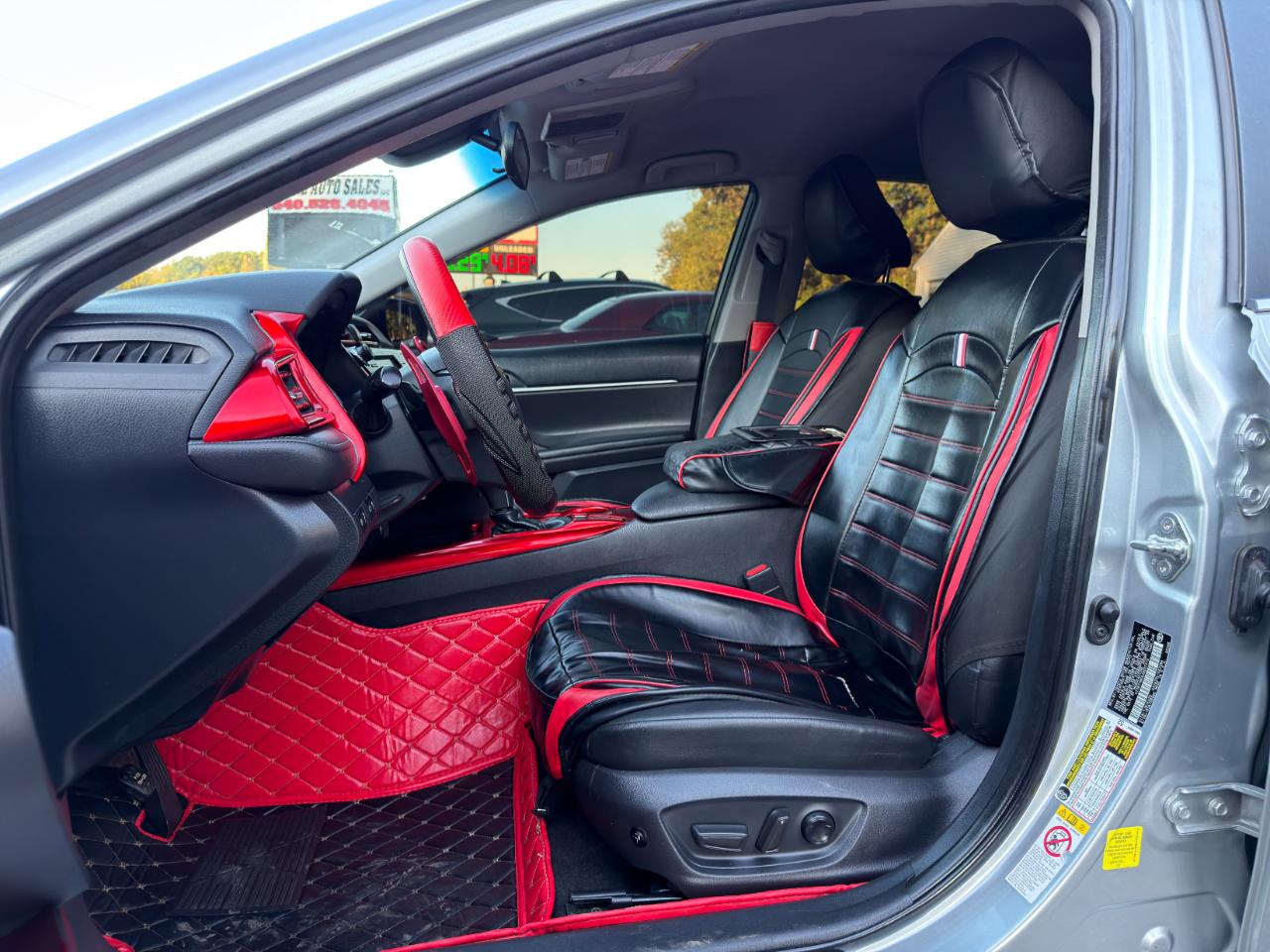 Toyota Camry XLE Auto (Natl) 2018