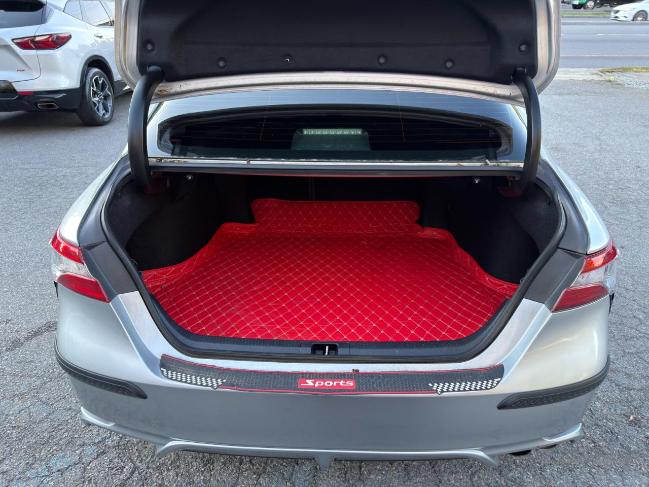 Toyota Camry XLE Auto (Natl) 2018