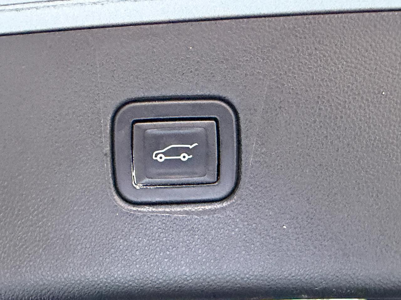 Chevrolet Blazer AWD 4dr RS 2020