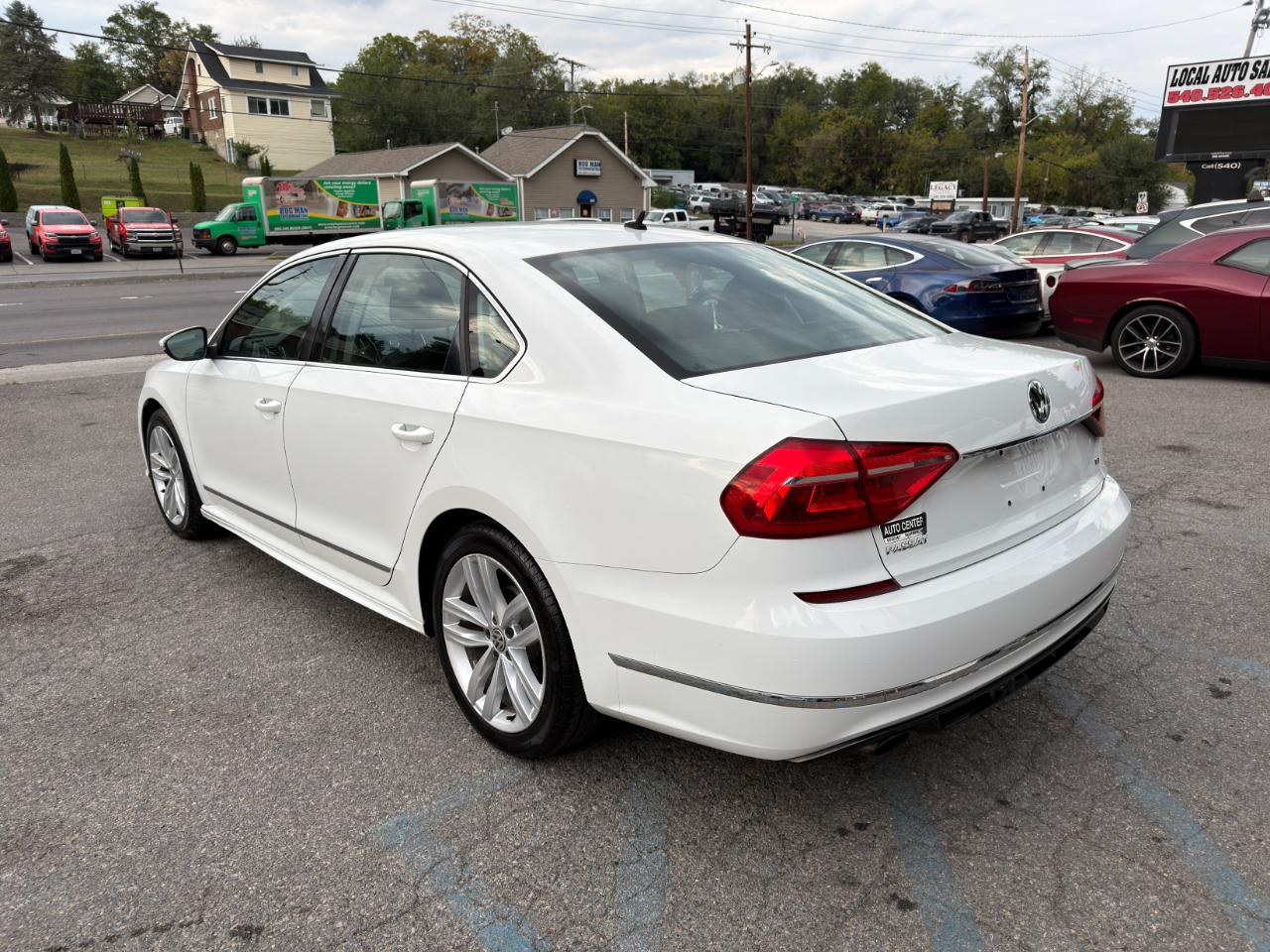 Volkswagen Passat 4dr Sdn 1.8T Auto S PZEV 2016