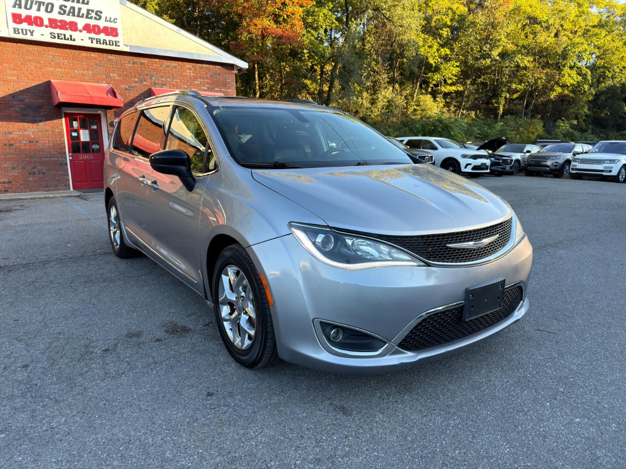 Chrysler Pacifica Limited FWD 2018