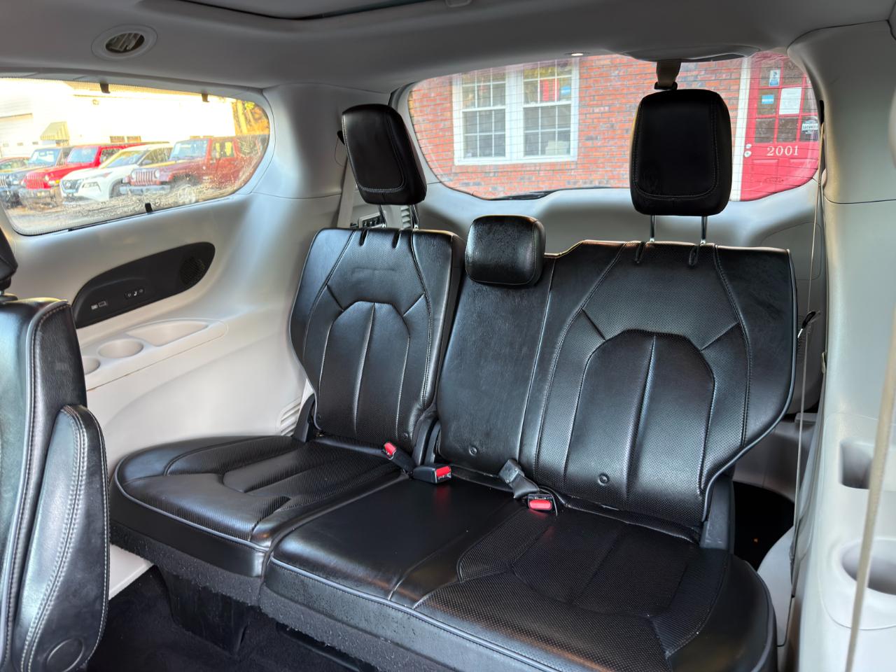Chrysler Pacifica Limited FWD 2018