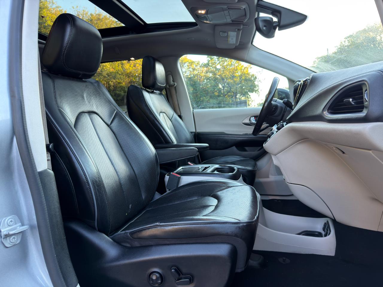 Chrysler Pacifica Limited FWD 2018