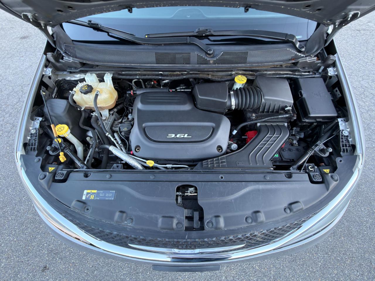 Chrysler Pacifica Limited FWD 2018