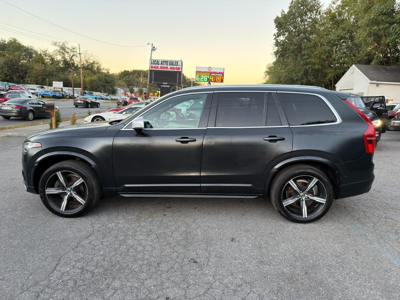 Volvo XC90 T6 AWD 7-Passenger R-Design 2017