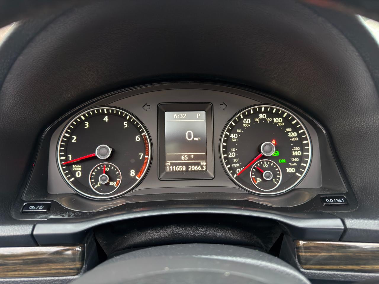 Volkswagen Eos 2dr Conv Executive SULEV 2013