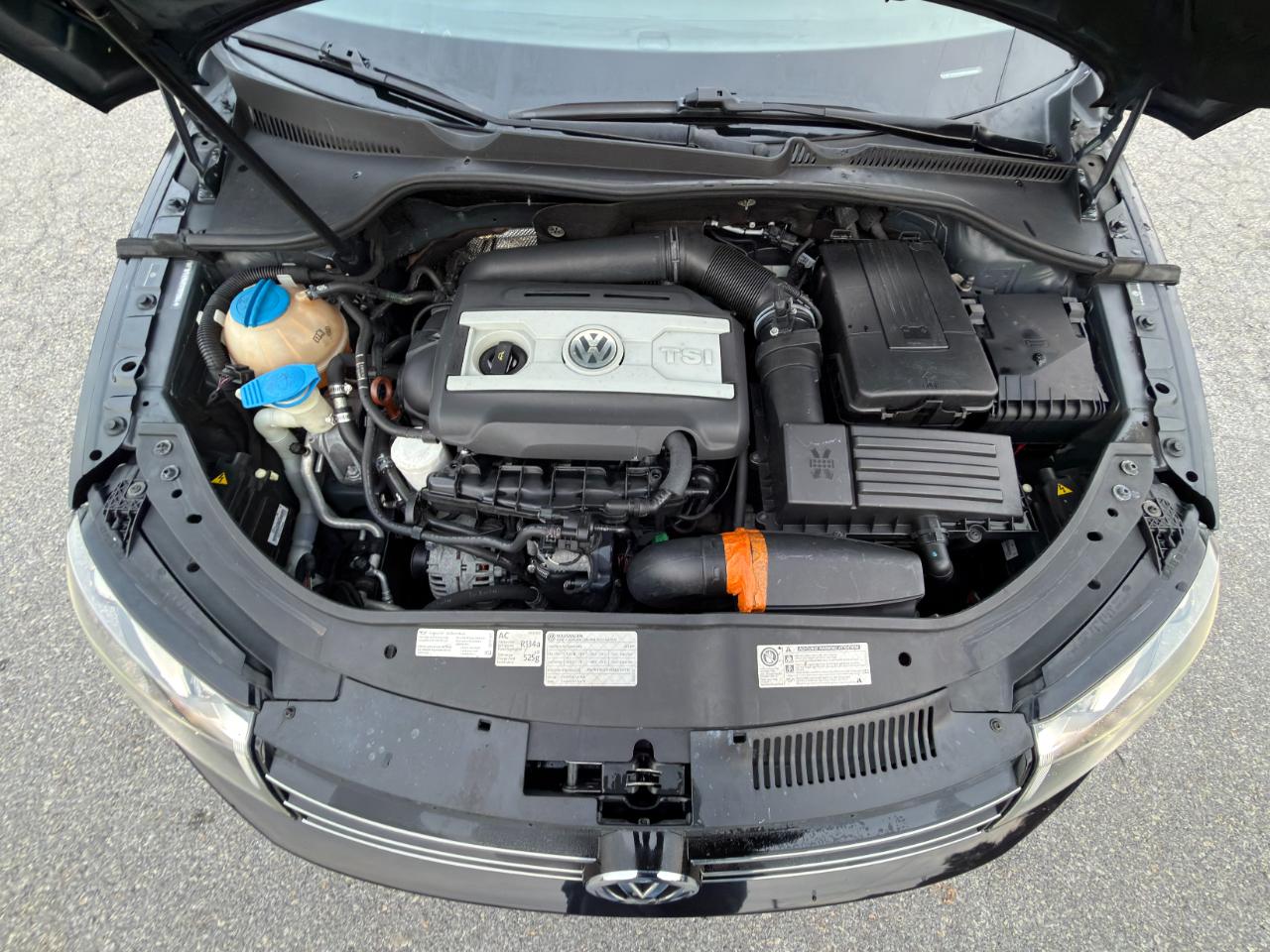 Volkswagen Eos 2dr Conv Executive SULEV 2013