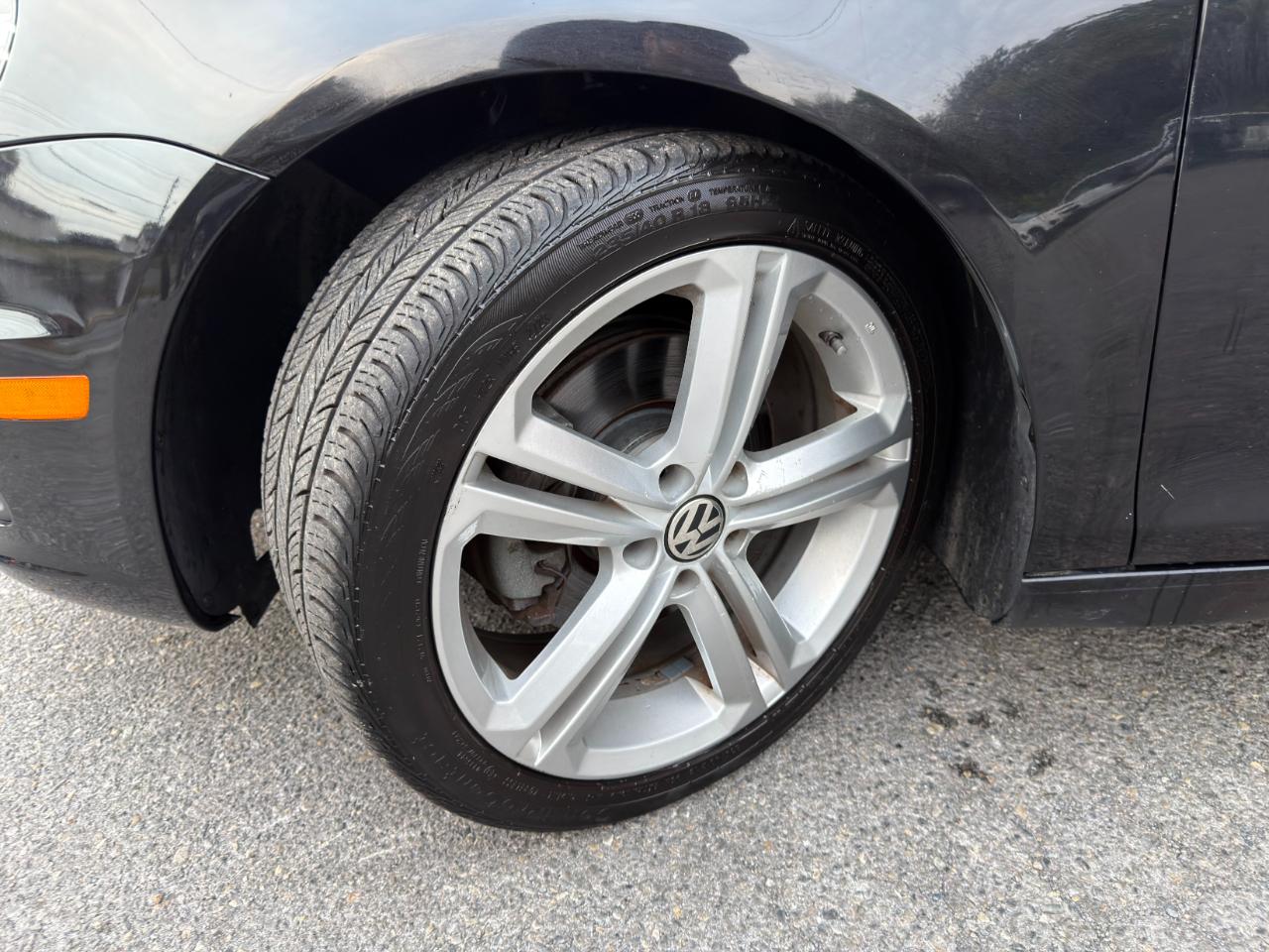 Volkswagen Eos 2dr Conv Executive SULEV 2013