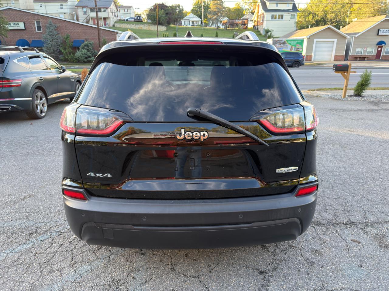 Jeep Cherokee Latitude Plus 4x4 2019