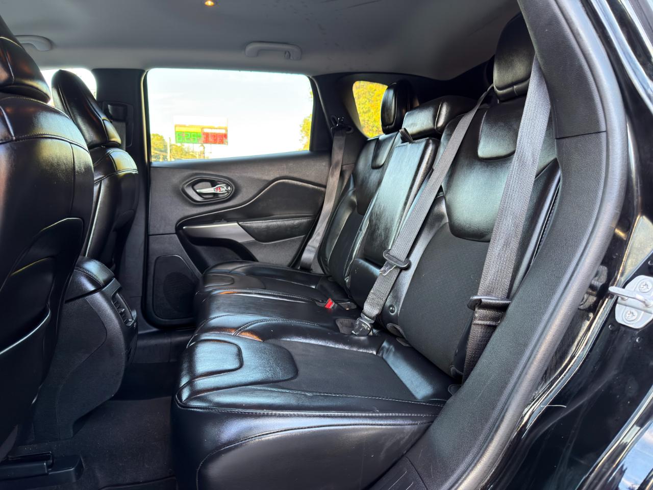 Jeep Cherokee Latitude Plus 4x4 2019