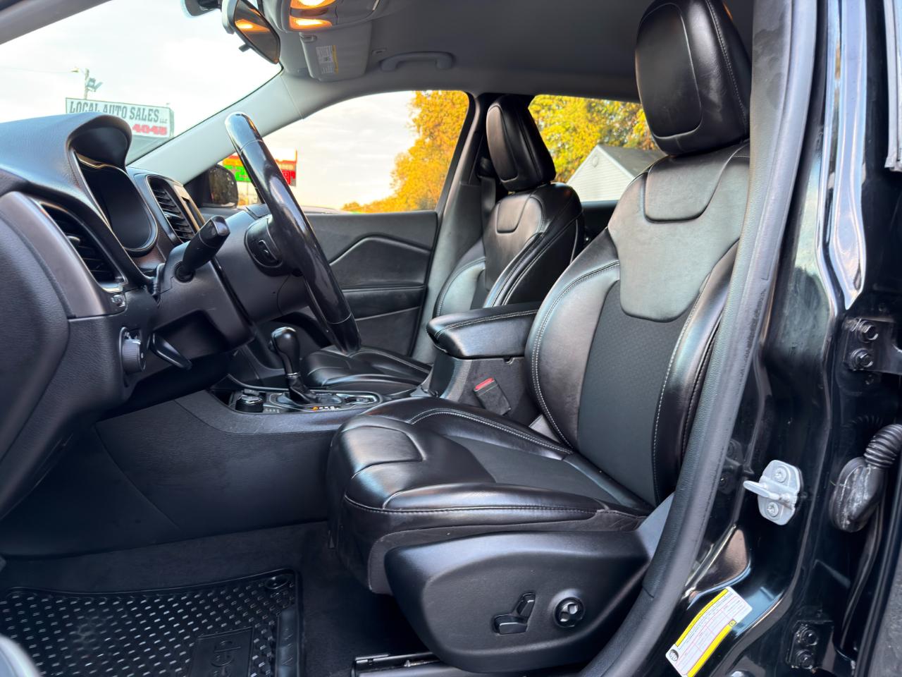Jeep Cherokee Latitude Plus 4x4 2019