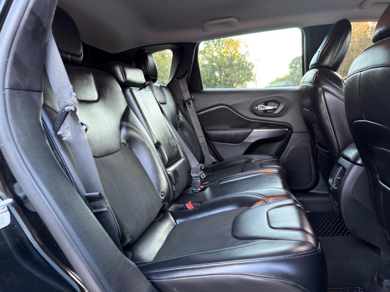 Jeep Cherokee Latitude Plus 4x4 2019