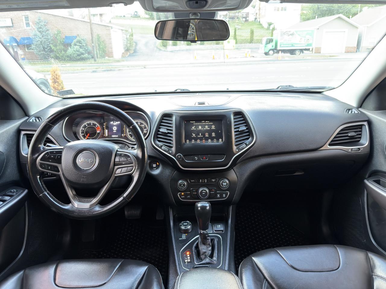 Jeep Cherokee Latitude Plus 4x4 2019