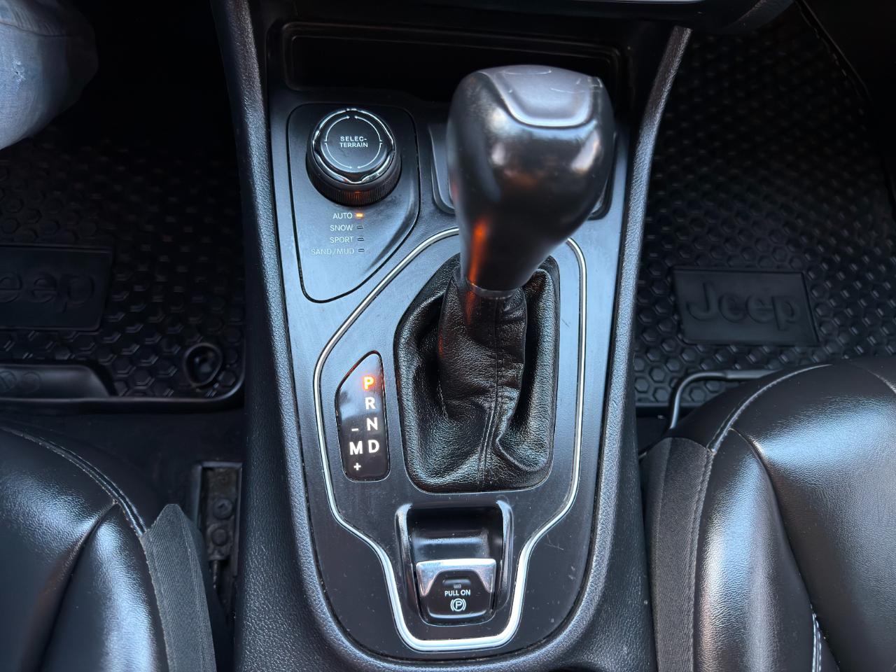Jeep Cherokee Latitude Plus 4x4 2019