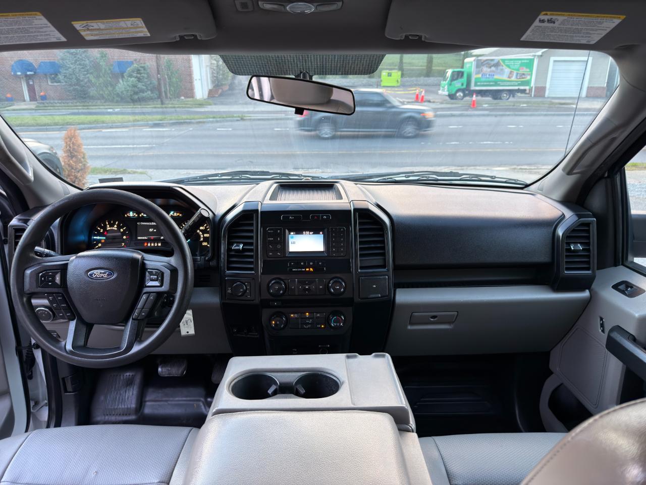 Ford F-150 Lariat 4WD SuperCab 8' Box 2018